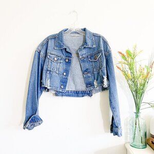 🦋 LF CARMAR Crop Denim Distressed Jean Jacket Small
